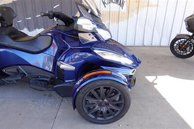 2017 Can Am Spyder RT-S SE6   - Photo 9 - Kingman, KS 67068