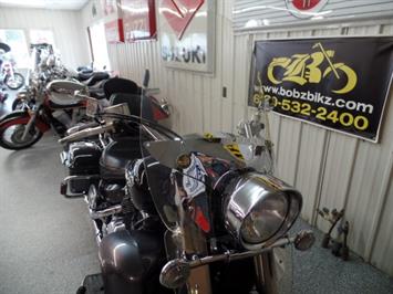 2005 Yamaha Royal Star Tour Deluxe   - Photo 6 - Kingman, KS 67068