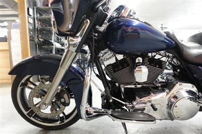 2012 Harley-Davidson Street Glide - Photo 16 - Kingman, KS 67068