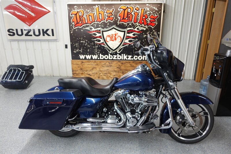 2012 Harley-Davidson Street Glide   - Photo 1 - Kingman, KS 67068