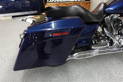 2012 Harley-Davidson Street Glide - Photo 9 - Kingman, KS 67068