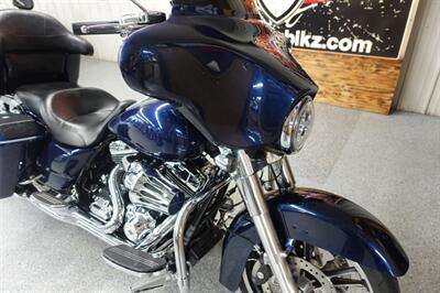 2012 Harley-Davidson Street Glide - Photo 11 - Kingman, KS 67068
