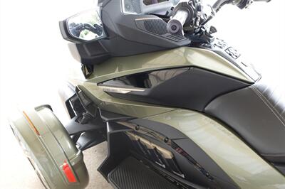 2021 Can Am Spyder RT Limited SE6   - Photo 26 - Kingman, KS 67068