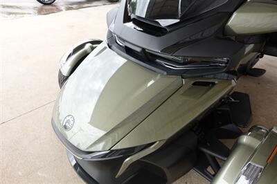 2021 Can Am Spyder RT Limited SE6   - Photo 23 - Kingman, KS 67068