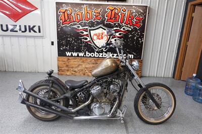 1999 Honda Shadow 600 VLX Deluxe   - Photo 1 - Kingman, KS 67068