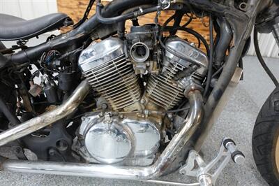 1999 Honda Shadow 600 VLX Deluxe   - Photo 11 - Kingman, KS 67068