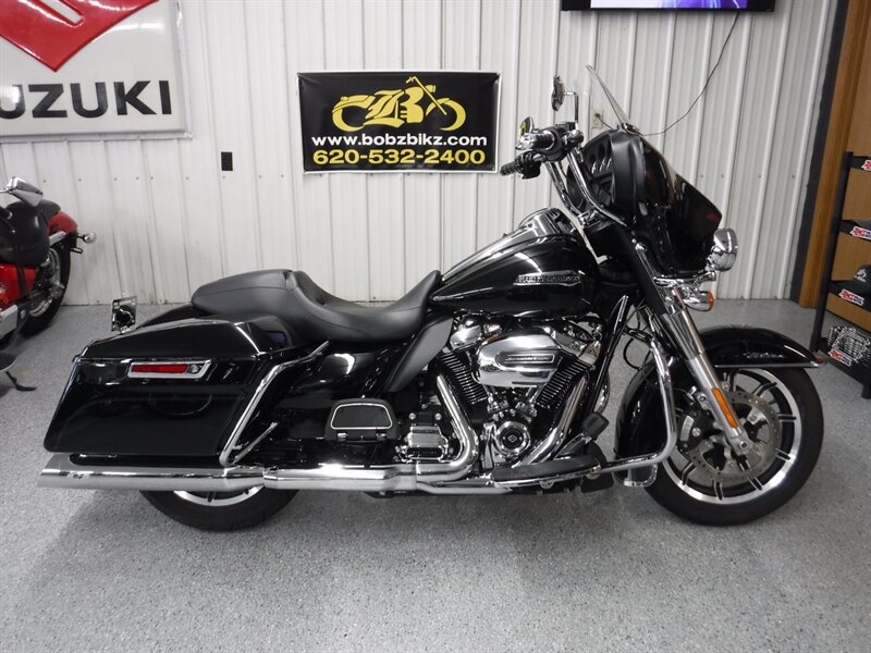 2018 Harley Davidson Ultra Classic for sale in Kingman KS