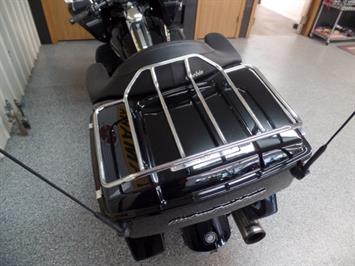 2011 Harley-Davidson Road Glide Custom   - Photo 16 - Kingman, KS 67068