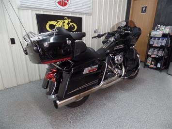 2011 Harley-Davidson Road Glide Custom   - Photo 12 - Kingman, KS 67068