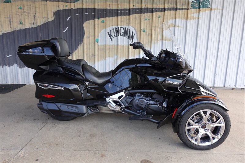 2020 Can Am Spyder F3 Limited SE6 - Photo 1 - Kingman, KS 67068