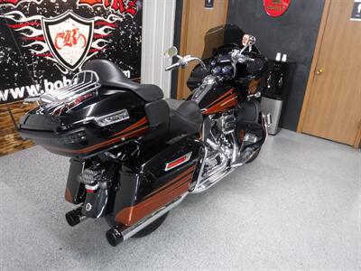 2015 Harley-Davidson Road Glide Ultra CVO   - Photo 8 - Kingman, KS 67068