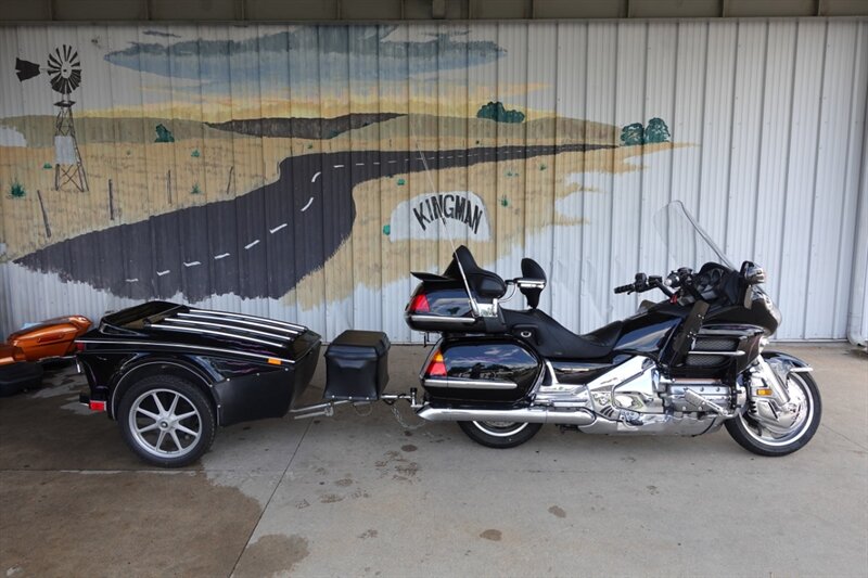 2001 Honda Gold Wing 1800 - Photo 1 - Kingman, KS 67068