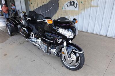 2001 Honda Gold Wing 1800   - Photo 3 - Kingman, KS 67068