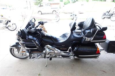 2001 Honda Gold Wing 1800   - Photo 6 - Kingman, KS 67068