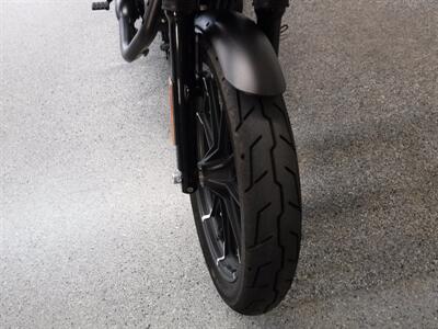 2018 Harley-Davidson Sportster 883 Iron   - Photo 4 - Kingman, KS 67068