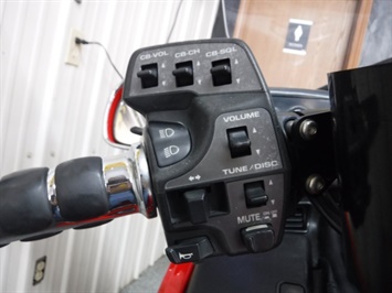 2004 Honda Gold Wing 1800   - Photo 19 - Kingman, KS 67068