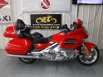 2004 Honda Gold Wing 1800   - Photo 1 - Kingman, KS 67068