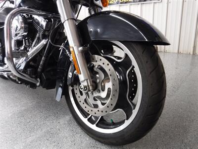 2012 Harley-Davidson Street Glide   - Photo 3 - Kingman, KS 67068