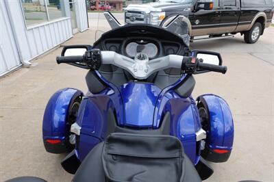 2013 Can Am Spyder RT SM5   - Photo 35 - Kingman, KS 67068
