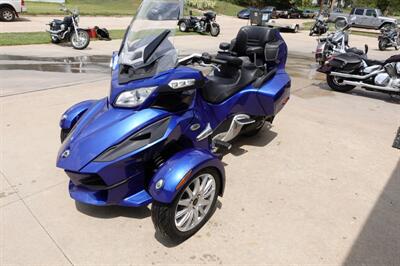 2013 Can Am Spyder RT SM5   - Photo 4 - Kingman, KS 67068