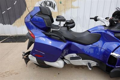 2013 Can Am Spyder RT SM5   - Photo 17 - Kingman, KS 67068