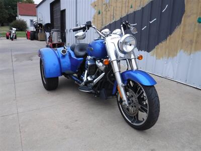 2018 Harley-Davidson Freewheeler   - Photo 2 - Kingman, KS 67068