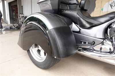 2017 Indian Roadmaster Trike Motor Trike   - Photo 10 - Kingman, KS 67068