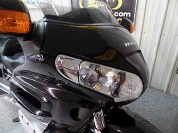 2008 Honda Gold Wing 1800   - Photo 6 - Kingman, KS 67068