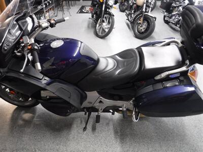 2004 Honda ST 1300   - Photo 5 - Kingman, KS 67068