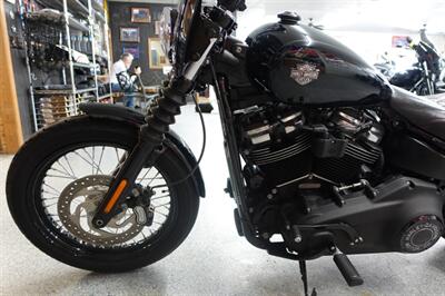 2020 Harley-Davidson Street Bob 107   - Photo 16 - Kingman, KS 67068