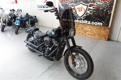 2020 Harley-Davidson Street Bob 107   - Photo 2 - Kingman, KS 67068