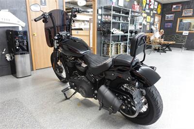 2020 Harley-Davidson Street Bob 107   - Photo 6 - Kingman, KS 67068