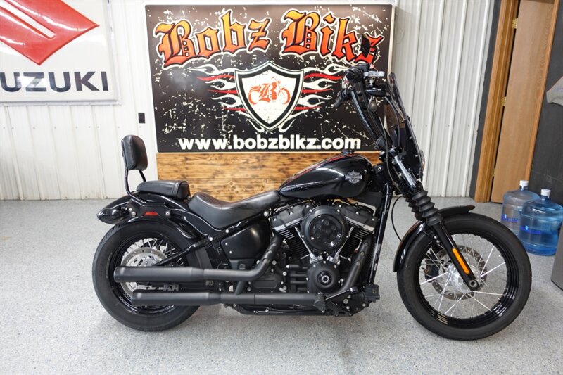 2020 Harley-Davidson Street Bob 107 - Photo 1 - Kingman, KS 67068