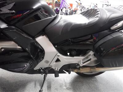 2006 Honda ST 1300   - Photo 22 - Kingman, KS 67068