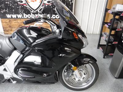 2006 Honda ST 1300   - Photo 11 - Kingman, KS 67068