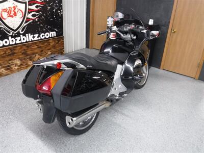 2006 Honda ST 1300   - Photo 8 - Kingman, KS 67068