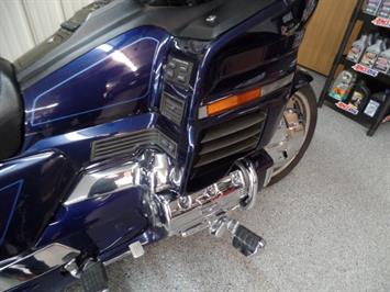 2000 Honda Gold Wing 1500 Anniversary   - Photo 11 - Kingman, KS 67068