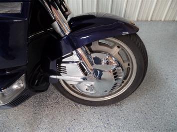 2000 Honda Gold Wing 1500 Anniversary   - Photo 14 - Kingman, KS 67068