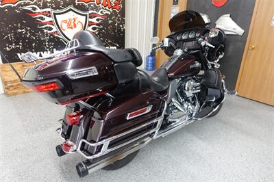 2014 Harley-Davidson Ultra Classic   - Photo 8 - Kingman, KS 67068