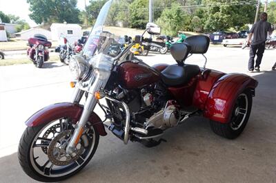 2016 Harley-Davidson Freewheeler - Photo 4 - Kingman, KS 67068