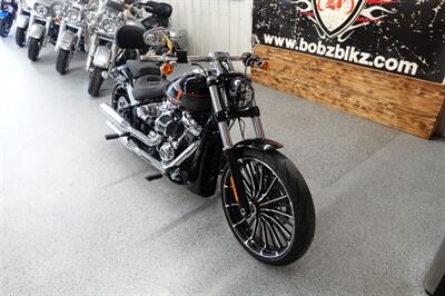 2024 Harley-Davidson Breakout   - Photo 2 - Kingman, KS 67068