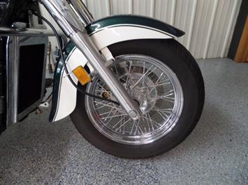 2004 Kawasaki Vulcan 1500 Classic   - Photo 3 - Kingman, KS 67068