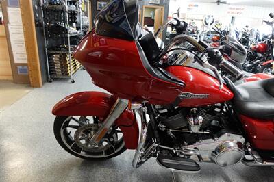 2023 Harley-Davidson Road Glide   - Photo 21 - Kingman, KS 67068
