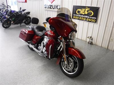 2009 Harley-Davidson Street Glide   - Photo 2 - Kingman, KS 67068