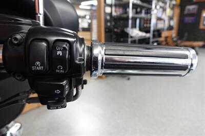 2001 Harley-Davidson Electra Glide Classic   - Photo 65 - Kingman, KS 67068