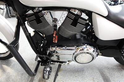 2010 Victory Vegas Low   - Photo 15 - Kingman, KS 67068