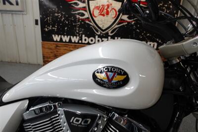 2010 Victory Vegas Low   - Photo 12 - Kingman, KS 67068