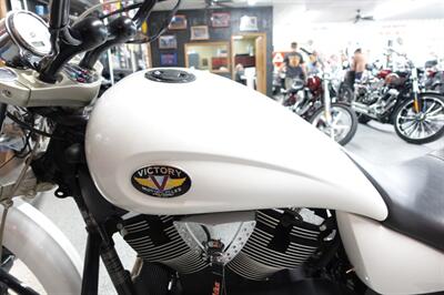 2010 Victory Vegas Low   - Photo 16 - Kingman, KS 67068