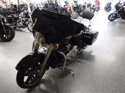 2019 Harley-Davidson Street Glide   - Photo 4 - Kingman, KS 67068