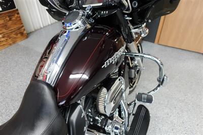 2014 Harley-Davidson Street Glide Special   - Photo 16 - Kingman, KS 67068